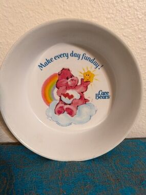 Vintage CARE BEARS Love A Lot Melamine/SiLite Bowl Make Every Day Funday